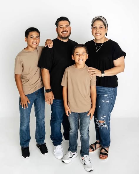 Roark School Community Mourns the Passing of Amanda “Mandy” Johnson Smith